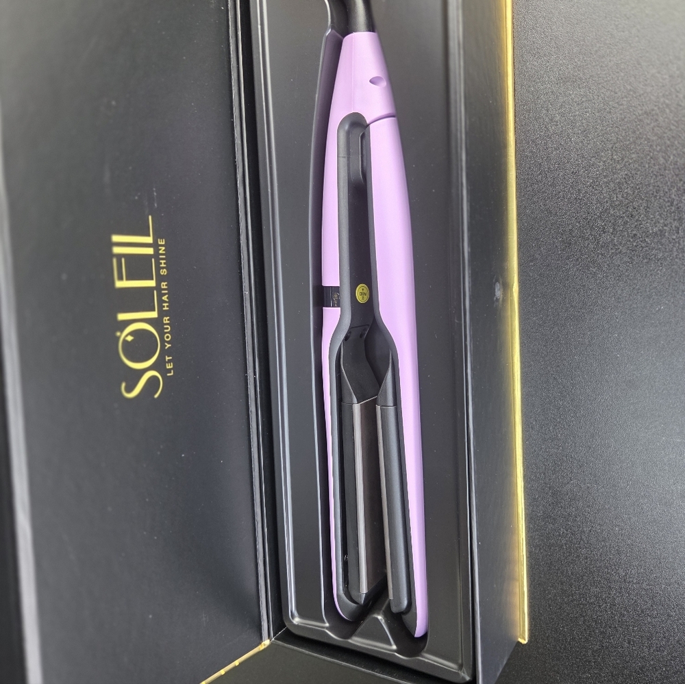 Soleil Dynamic Styler Lavender Ceramic Flat Iron 450°F Dual Voltage Hair NIB